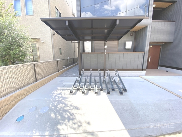 Noble Villa土呂町のその他共用部分|屋根付き駐輪場