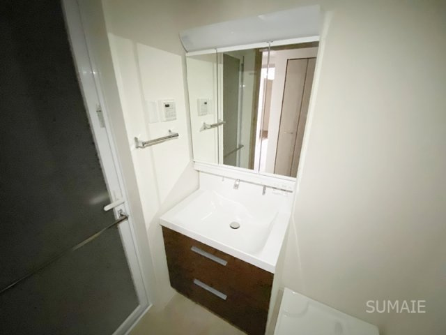 Floret.Yの洗面所|人気の独立洗面台！