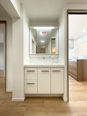 境谷西第1住宅28棟の洋室|4.3帖