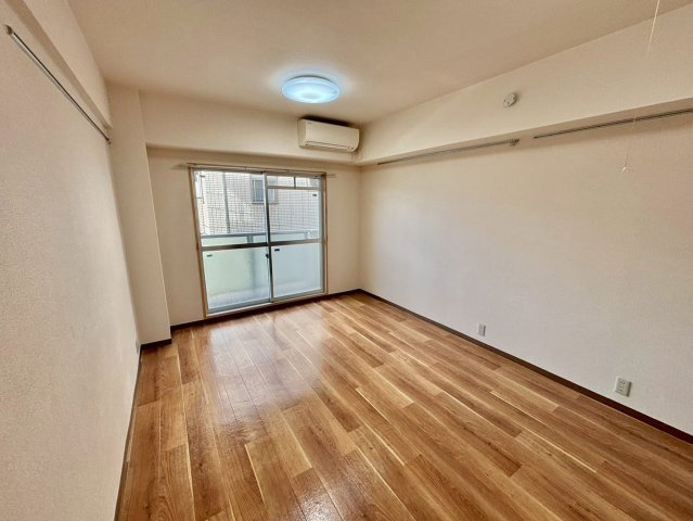 土井ハイツ北条口の居間・リビング