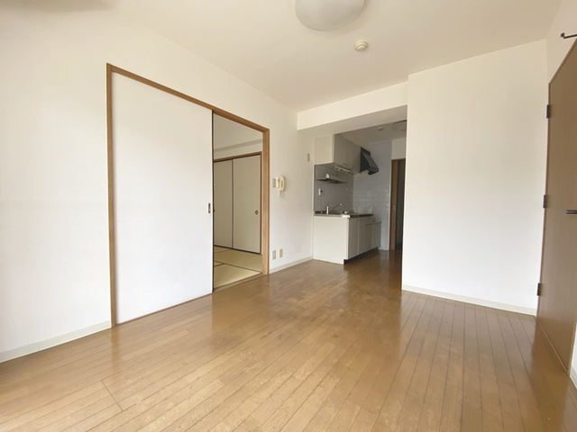 すずらん館の居間・リビング|ダイニングキッチン☆