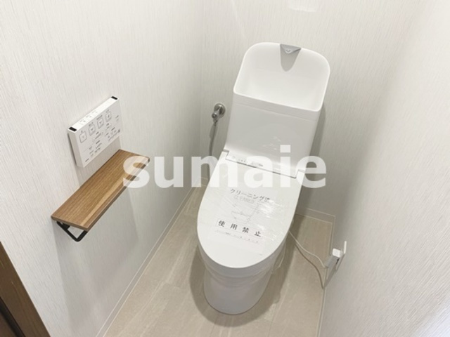 エマーレ与野本町のトイレ|洗浄便座付きのトイレです！