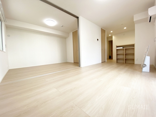 エスポワール宮原の居間・リビング|13.7帖のLDK☆