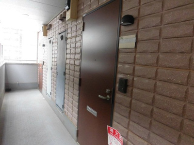 【玄関】 | ハイネスコート