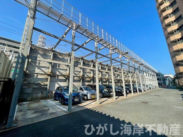 ナイスステージ湘南鵠沼の駐車場|敷地内駐車場