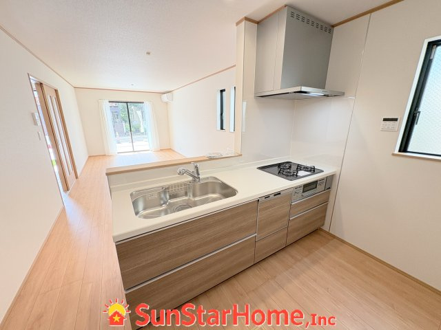 【サンスターホーム】　瑞穂町長岡1丁目　新築A号棟のキッチン