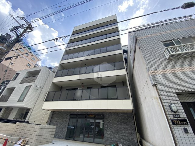 東祥グレイス菱屋西の外観