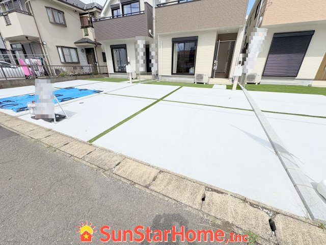 【サンスターホーム】　瑞穂町長岡1丁目　新築B号棟の駐車場