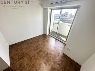 ONLYONE川西藤ノ木の居間