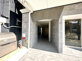 ONLYONE川西藤ノ木のエントランス