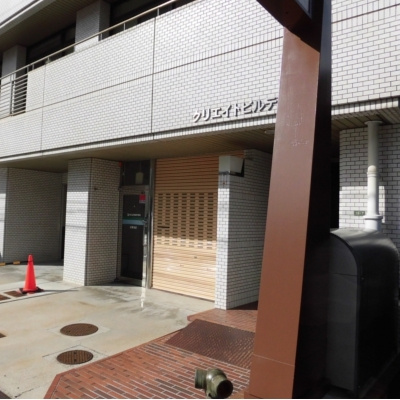 クリエイトビルの内装|内装は落ち着いています