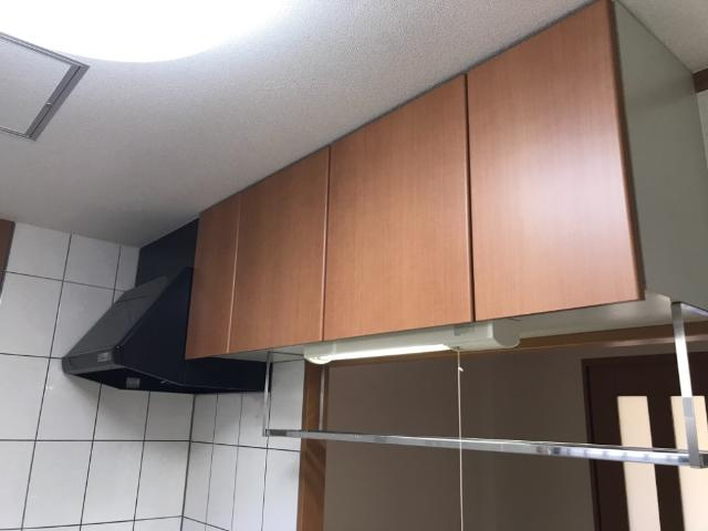 ラペル・シャトーの収納|キッチン上部収納