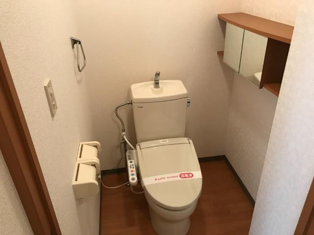 サンクスハイムのトイレ|シャワー付トイレ