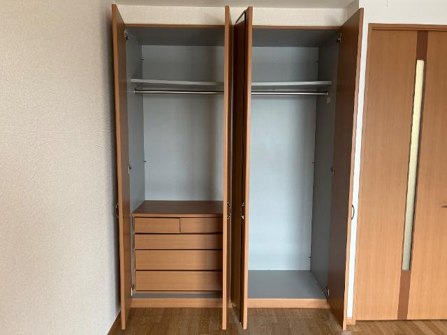 ジュネス祇園の収納|クローゼット