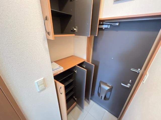 ジュネス祇園の収納|下駄箱