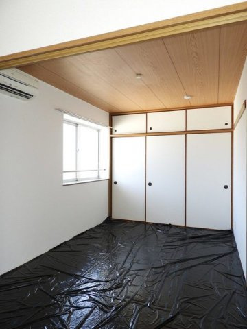 エスポワールメーゾンの居間・リビング|ゆったりとした居間です