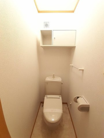 ソレイユ３番館のトイレ|コンパクトで使いやすいトイレです