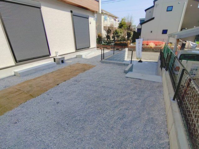 【庭】 | 所沢市下富　新築戸建　全1棟