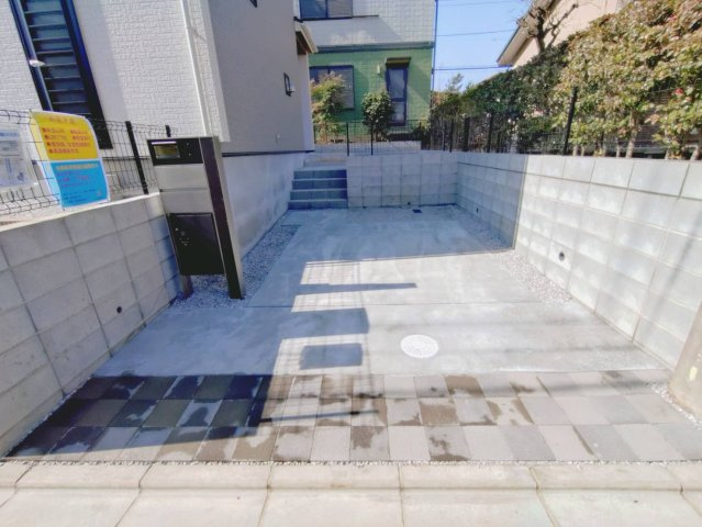 【駐車場】 | 所沢市下富　新築戸建　全1棟 | 北側