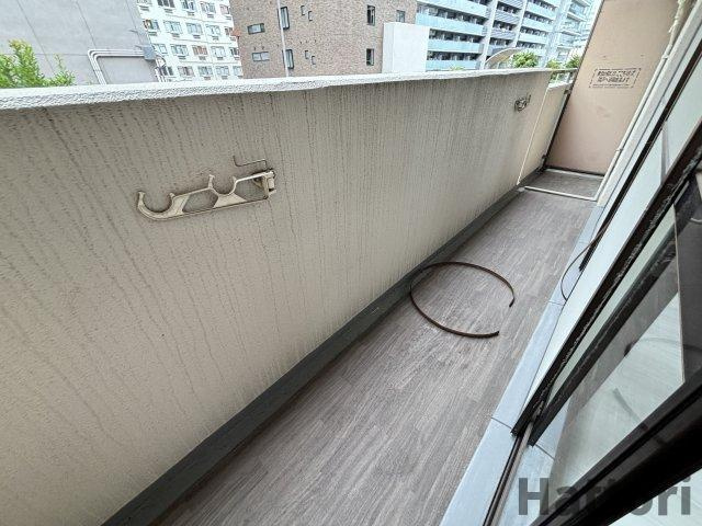 パークモダン新大阪のバルコニー