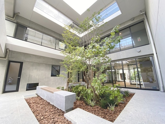 フィルージュ浦和常盤のその他共用部分|中庭☆