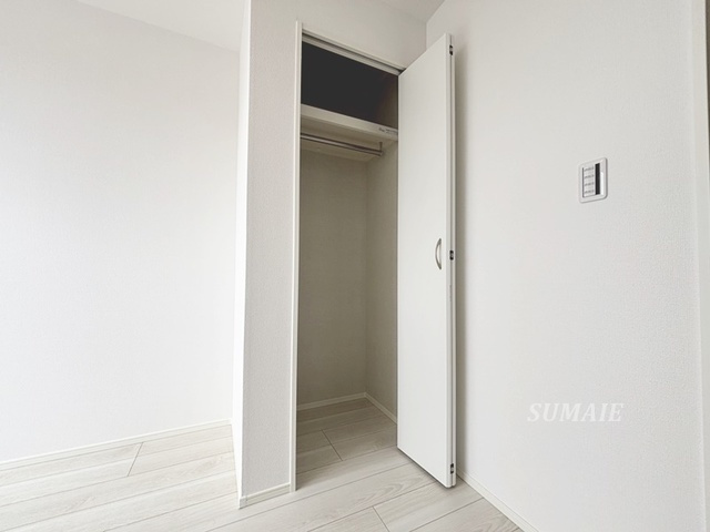 浦和区針ヶ谷4丁目戸建の収納|上部まで収納可能！