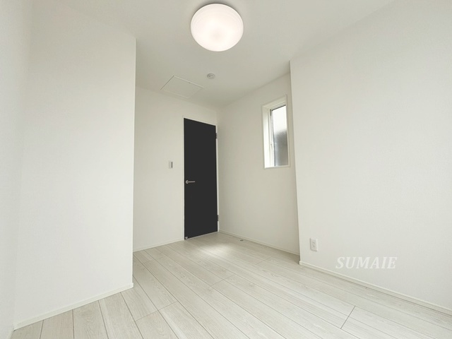 浦和区針ヶ谷4丁目戸建の洋室|オールフローリング！