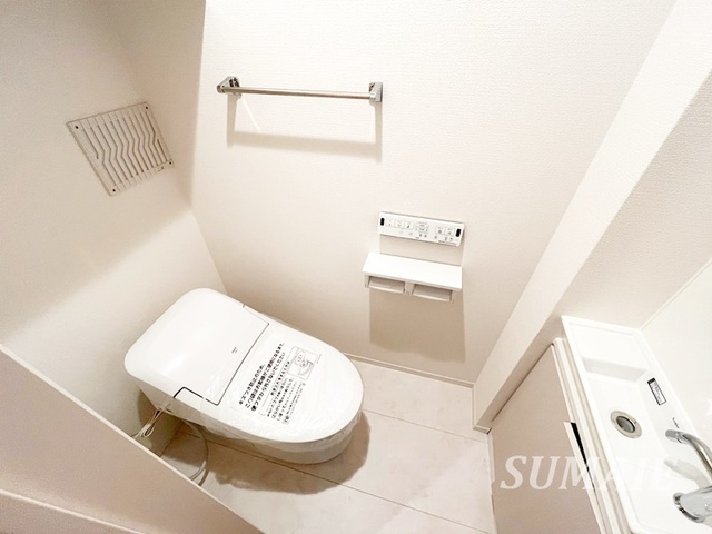 Ｂｅｌｌｅｖｉｌｌｅ桜木町のトイレ|温水洗浄便座！