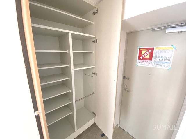 ハイムプラザ北浦和の収納|玄関収納
