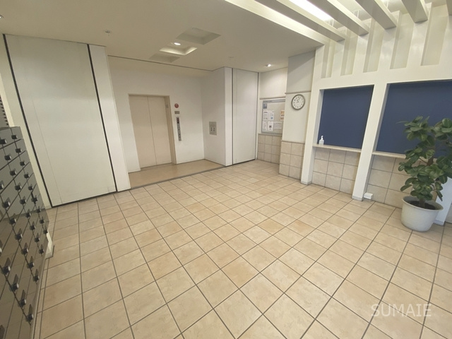 ハイムプラザ北浦和のロビー