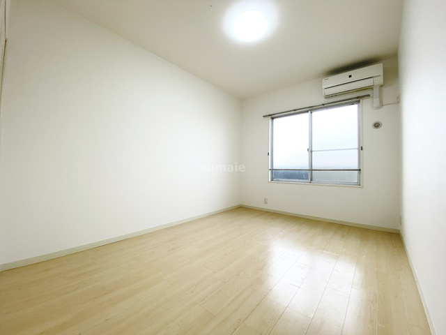 セレーノ大宮D棟の寝室|オールフローリングのお部屋です☆