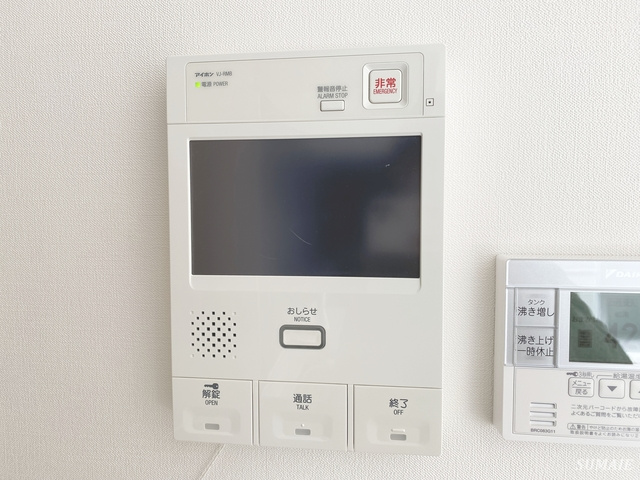 セレーノ大宮Bのセキュリティ|モニター付きインターホン☆