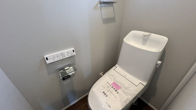 普通の建売住宅では物足りないアナタへ…【神奈川区三ツ沢中町】新築戸建のトイレ|トイレです