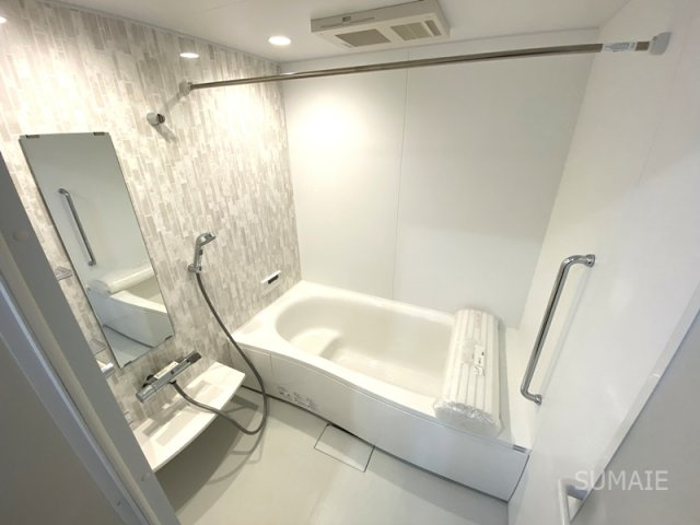 カーサ・ソンリエンテの浴室|ゆったり癒しのバスルーム