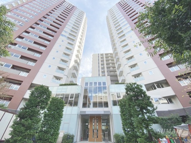 ＴＨＥ　ＯＭＩＹＡ　ＴＯＷＥＲＳの外観|外観です☆