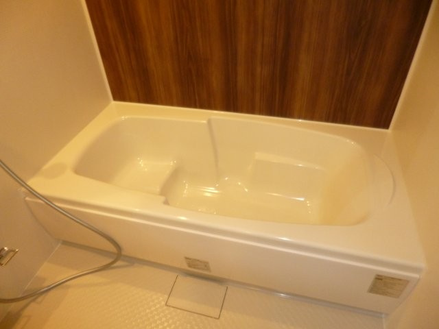 ロカ　ブリリアントBの浴室