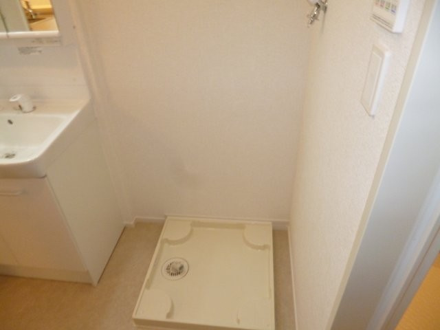 ロカ　ブリリアントBのその他|洗濯機置き場