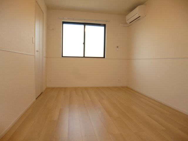 ロカ　ブリリアントBの寝室|洋室