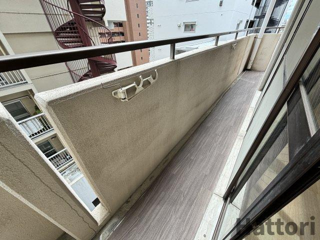 パークモダン新大阪のバルコニー