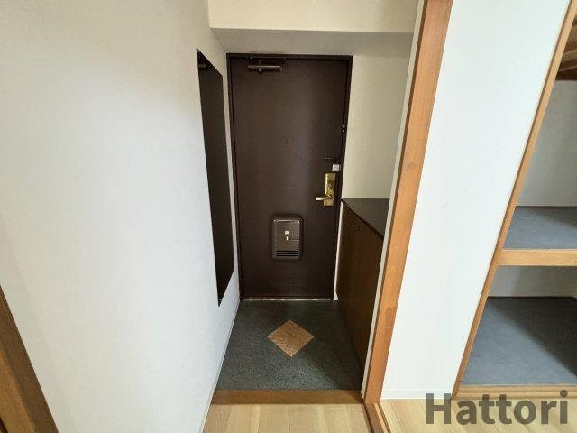 パークモダン新大阪の玄関