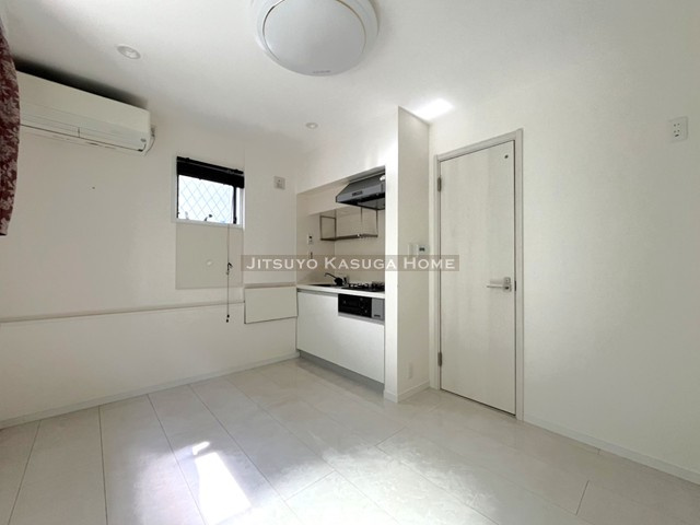 【居間・リビング】