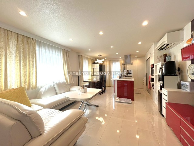 【居間・リビング】