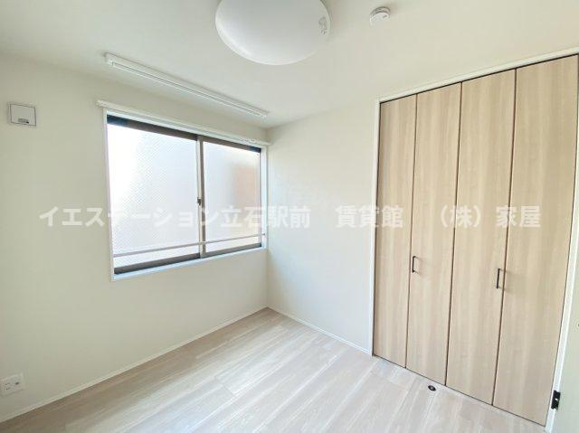 クイーンズテラスの寝室|※室内エアコンあり(手配中)※