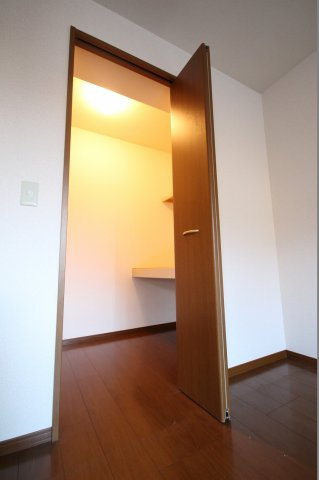 エスペランサ二見　A棟の収納|※お部屋により仕様が異なる可能性があります。