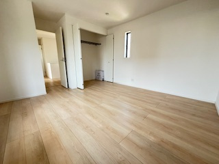 【収納】 | 東広島市西条町寺家（寺家駅）全6区画　NO2 | 2階　洋室×3　収納付きでお部屋がスッキリ広く使えます。