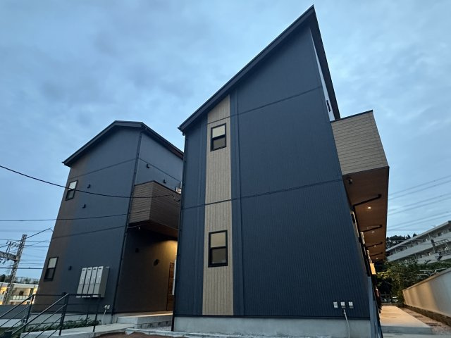 川崎市麻生区片平１丁目のアパート