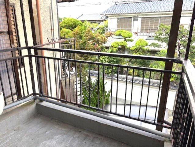 常松町２丁目戸建のバルコニー|落ち着いた時間を過ごせるバルコニーです