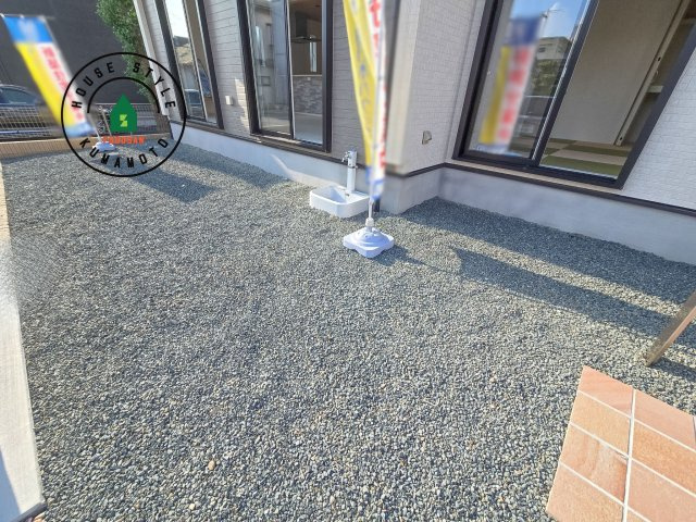 熊本市南区良町3丁目第1-2棟（1号棟）の庭|お庭で自由な時間を過ごせます。