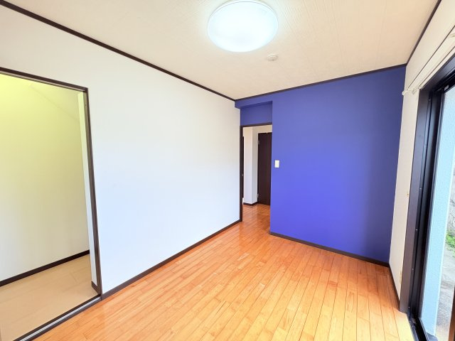 読谷村高志保1249-9中古戸建ての洋室