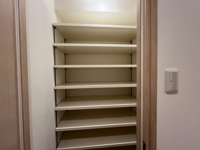 日ノ出町は、グルメの街【ミオカステーロ横濱野毛山公園】の収納|収納スペース豊富です